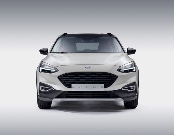 Ford Focus Active: une berline compacte surélevée typée crossover