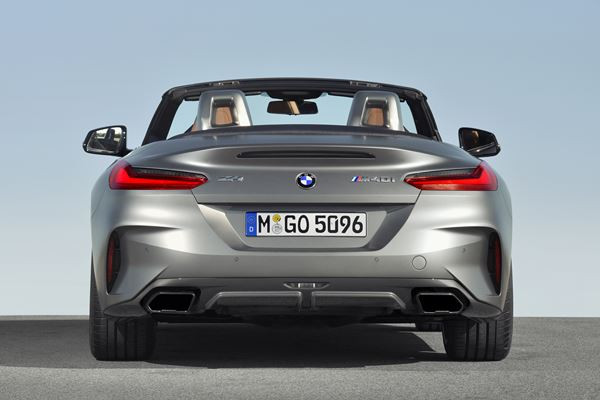Le roadster BMW Z4 réinterprète les codes du roadster traditionnel