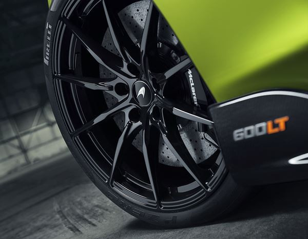 McLaren 600LT Spider: une supercar découvrable aux performances extrêmes