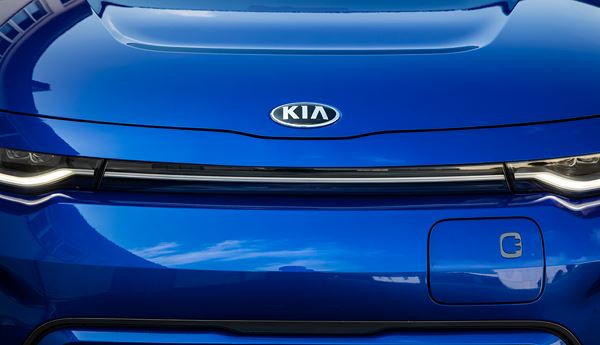 Kia e-Soul : un crossover urbain électrique doté d’une autonomie de 452 km