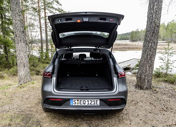 Le SUV crossover Mercedes EQC incarne une nouvelle ère de la mobilité Mercedes