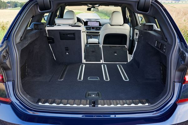 BMW Série 3 Touring: un break dynamique à l'allure athlétique