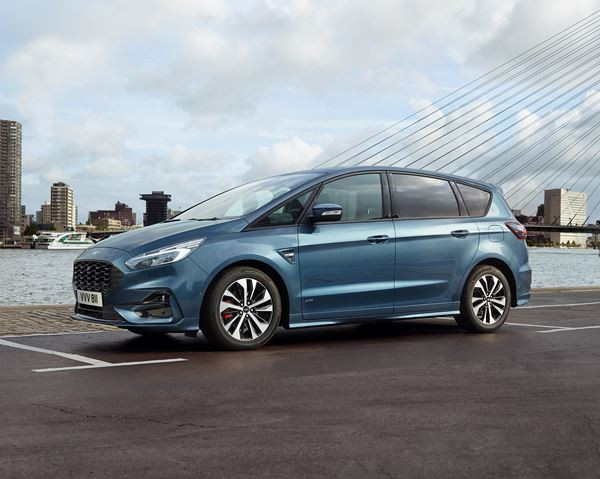 Le Ford S-Max s'offre une nouvelle face avant