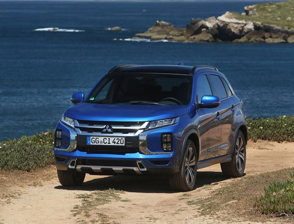 Le SUV compact Mitsubishi ASX affiche un style extérieur robuste