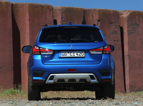 Le SUV compact Mitsubishi ASX affiche un style extérieur robuste