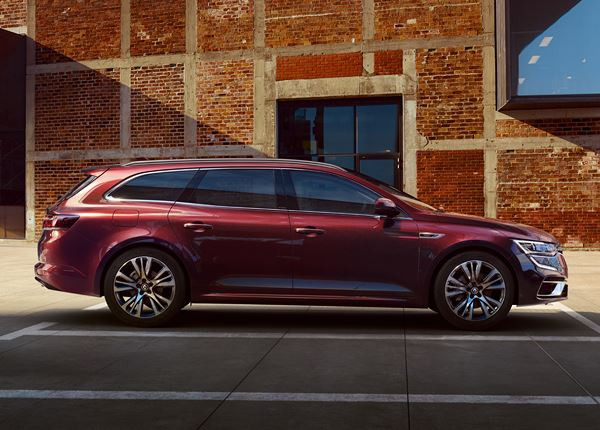 Le break intermédiaire Renault Talisman Estate affiche un design plus affirmé