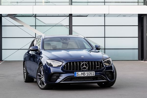 La Mercedes Classe E Break s'offre un design plus dynamique