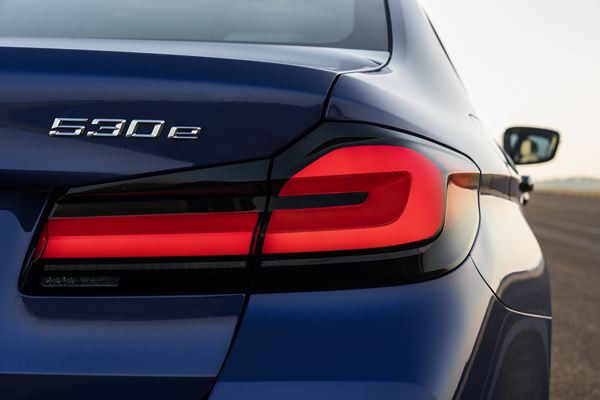 La BMW Série 5 affiche un style sportif raffiné