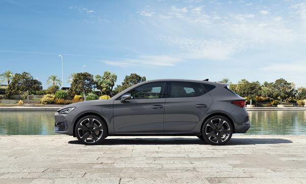 La compacte sportive Cupra Leon propose des motorisations hautes performances