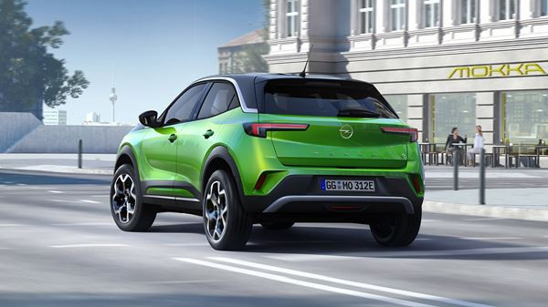 Le SUV urbain Opel Mokka-e électrique affiche une autonomie de 322 km