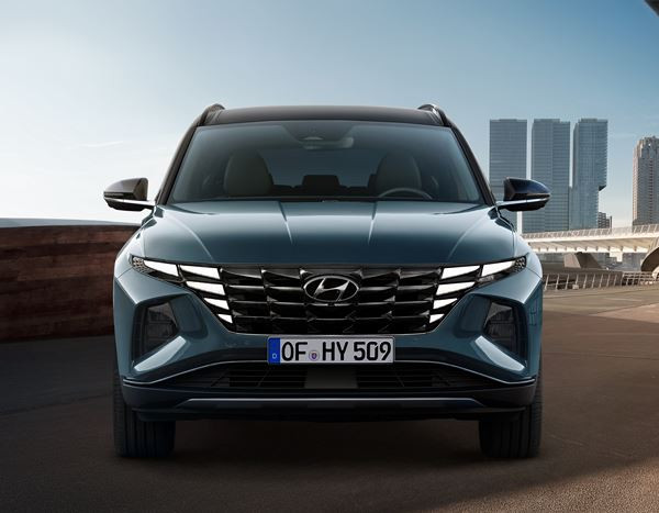Le SUV Hyundai Tucson affiche un look avant-gardiste de SUV robuste