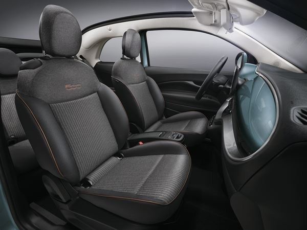 La Fiat 500 cabriolet adopte une motorisation électrique