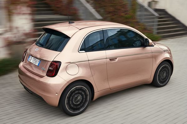 La Fiat 500 3 plus 1 embarque une motorisation électrique