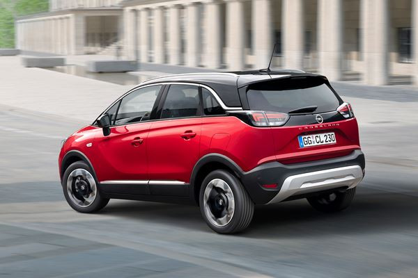 Le monospace Opel Crossland renforce ses attributs de SUV