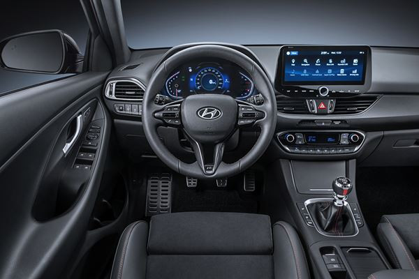 La Hyundai i30 Fastback restylée affiche un design plus aérodynamique