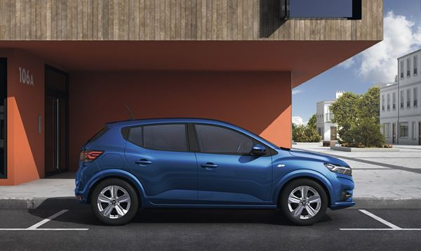 La Dacia Sandero est commercialisée à un prix imbattable