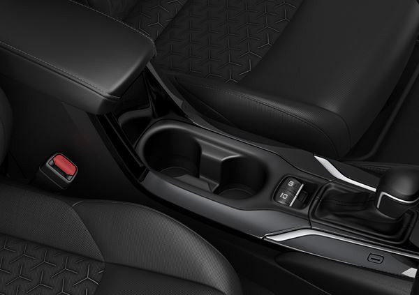 Suzuki Swace : un break compact polyvalent à motorisation hybride