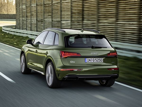 Le SUV Audi Q5 restylé affiche un caractère sportif