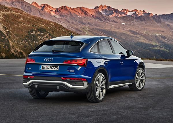 Le SUV coupé Audi Q5 Sportback adopte une lunette arrière inclinée