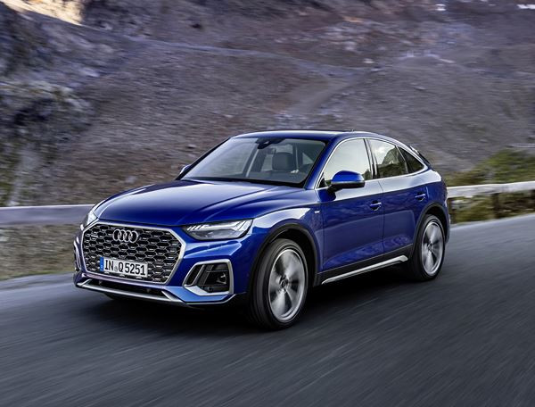 Le SUV coupé Audi Q5 Sportback adopte une lunette arrière inclinée