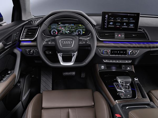 Le SUV coupé Audi Q5 Sportback adopte une lunette arrière inclinée