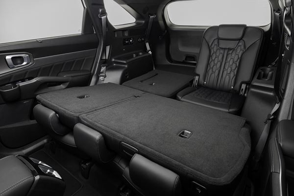 Le Kia Sorento hybride rechargeable intègre des lignes affûtées et tendues