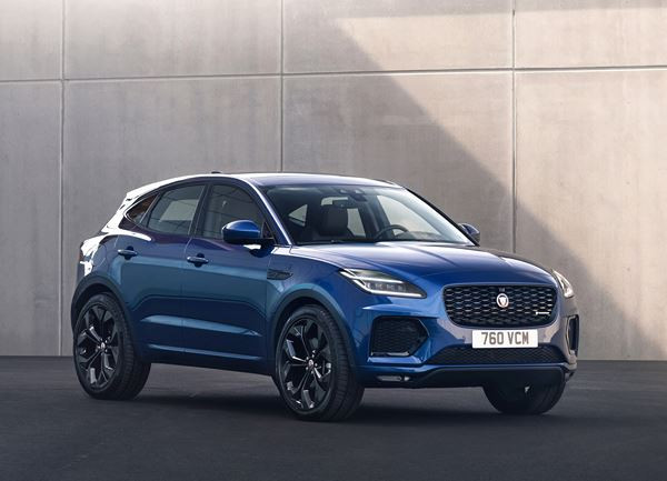 Le SUV compact premium Jaguar E-Pace s'offre une allure plus affirmée