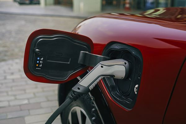 Ford Mustang Mach-E: un SUV électrique racé doté de trois modes de conduite