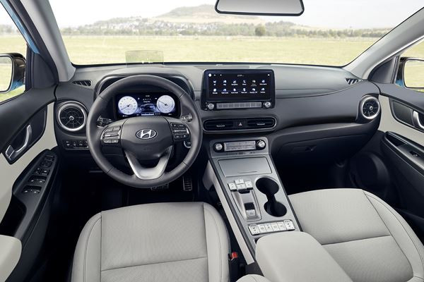 Le SUV urbain Hyundai Kona Electric adopte une calandre fermée