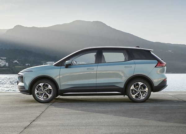 Le SUV électrique intermédiaire Aiways U5 revendique 383 km d'autonomie WLTP