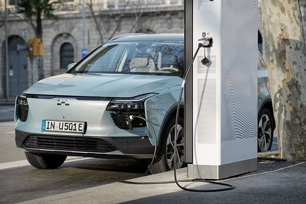 Le SUV électrique intermédiaire Aiways U5 revendique 383 km d'autonomie WLTP