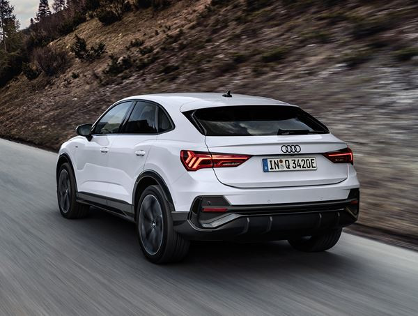 L’Audi Q3 Sportback 45 TFSI e rechargeable affiche une autonomie électrique de 50 km