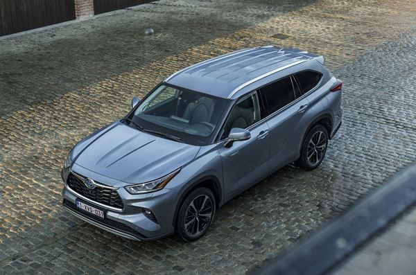 Toyota Highlander Hybride: un SUV sept places hybride modulable à transmission intégrale