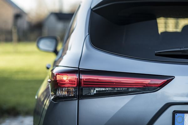 Toyota Highlander Hybride: un SUV sept places hybride modulable à transmission intégrale