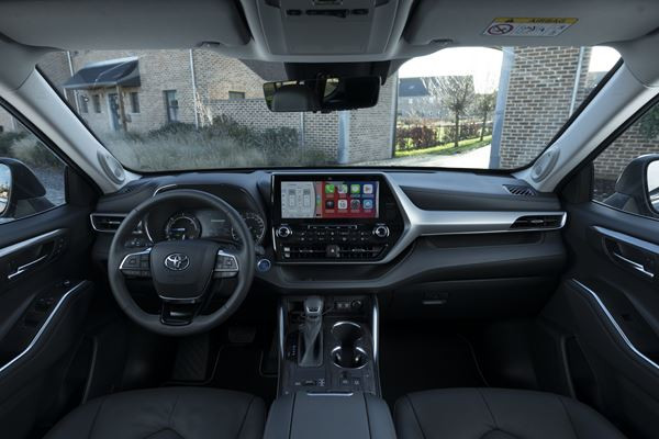 Toyota Highlander Hybride: un SUV sept places hybride modulable à transmission intégrale