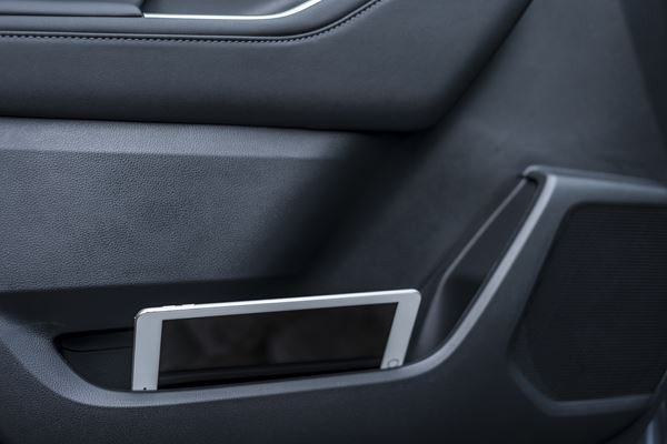 Toyota Highlander Hybride: un SUV sept places hybride modulable à transmission intégrale