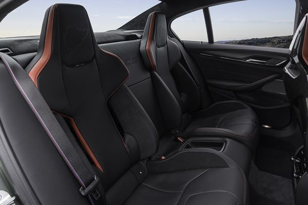 La BMW M5 CS ultra-sportive débite une puissance de 635 ch