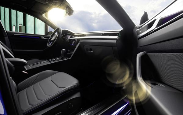 La Volkswagen Arteon Shooting Brake R embarque un moteur 2.0 litres TSI de 320 ch