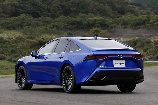 La Toyota Mirai à pile à combustible de seconde génération arrive en France
