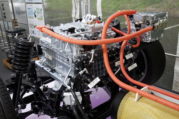 La Toyota Mirai à pile à combustible de seconde génération arrive en France
