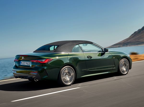 La BMW Série 4 Cabriolet offre une conduite sportive à toit ouvert
