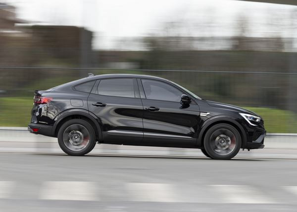Renault Arkana: un SUV coupé de dimensions compactes à l'allure sportive