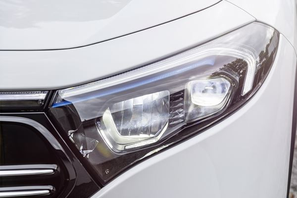 Mercedes EQA: un SUV compact électrique doté d'une autonomie de 399-426 kilomètres