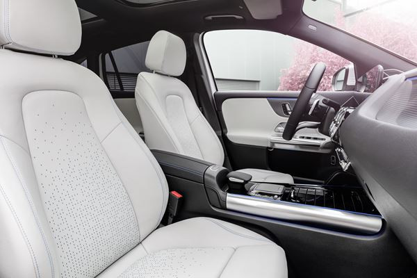Mercedes EQA: un SUV compact électrique doté d'une autonomie de 399-426 kilomètres