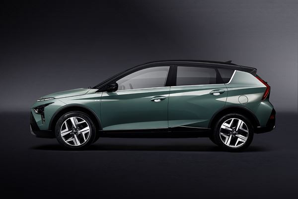 Le SUV urbain Hyundai Bayon affiche des attributs stylistiques de SUV