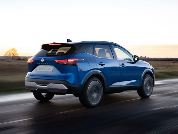 Le crossover compact Nissan Qashqai monte en gamme et en prix