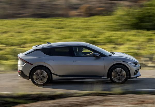Kia EV6: un crossover électrique affichant plus de 510 km d'autonomie