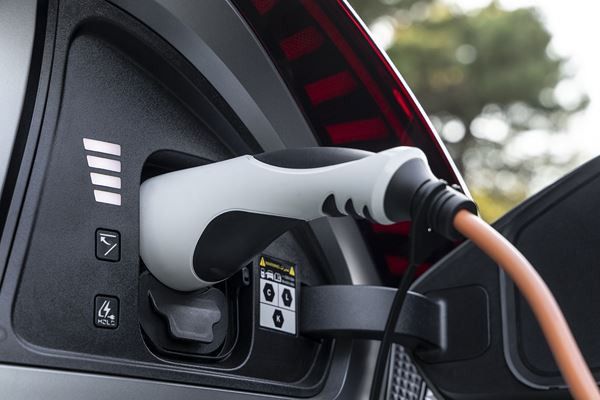 Kia EV6: un crossover électrique affichant plus de 510 km d'autonomie