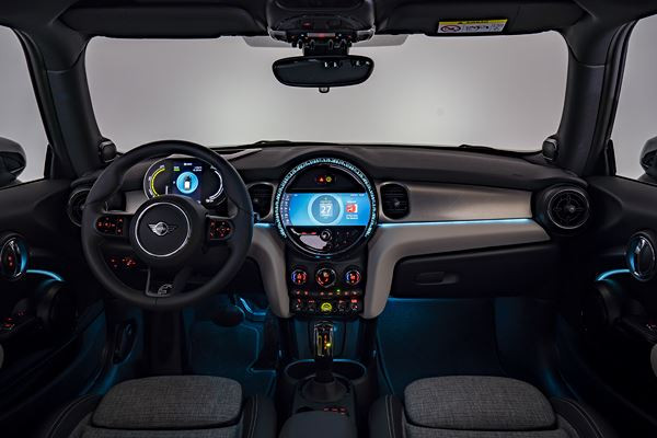 La Mini Electric s'offre quelques retouches stylistiques