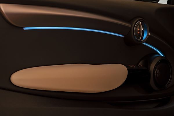 La Mini Electric s'offre quelques retouches stylistiques